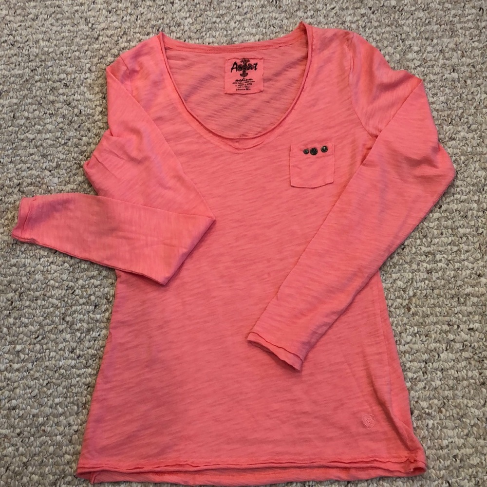 Ariat NWOT long sleeve tee